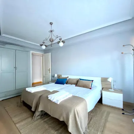 Housingleon San Isidoro Apartment