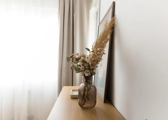 Housingleon San Isidoro * León